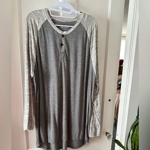 LuLaRoe - Mens Style Mark Long Sleeve - Grey and White 2XL. EUC